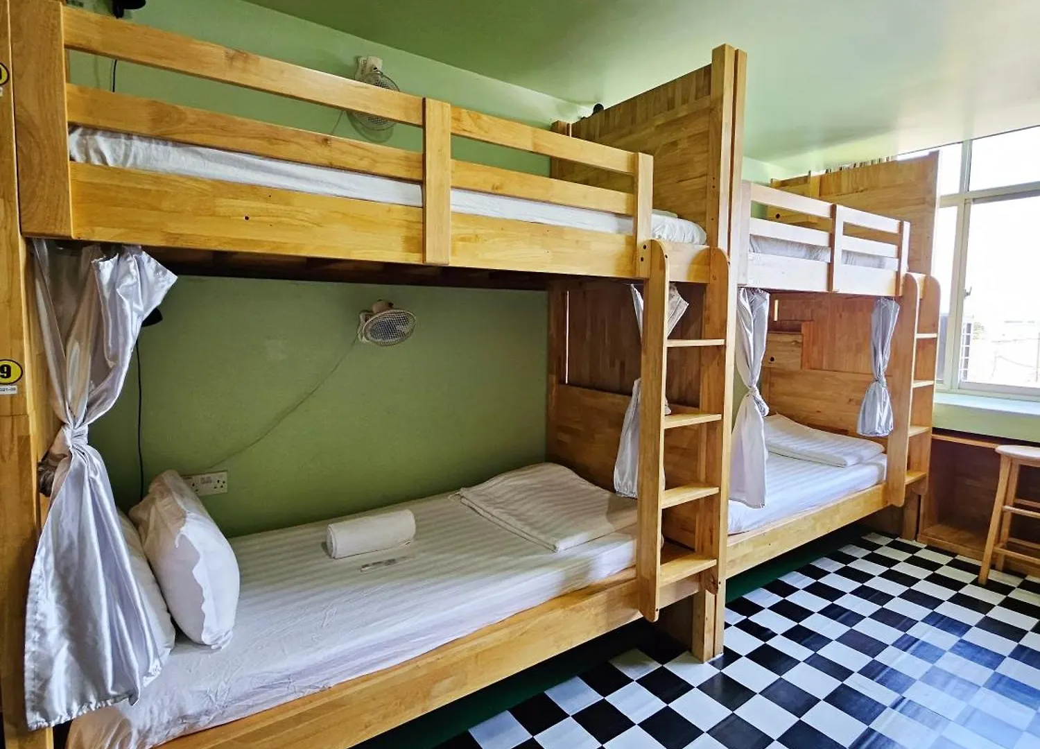 The 60 Hostel George Town