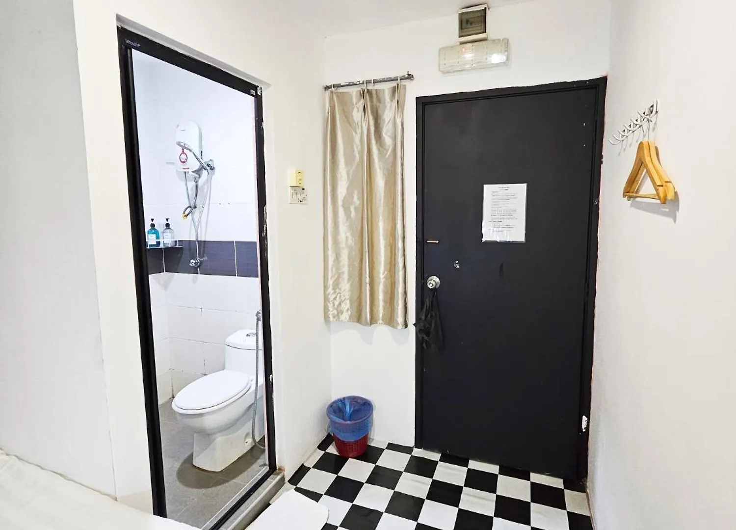 The 60 Hostel George Town